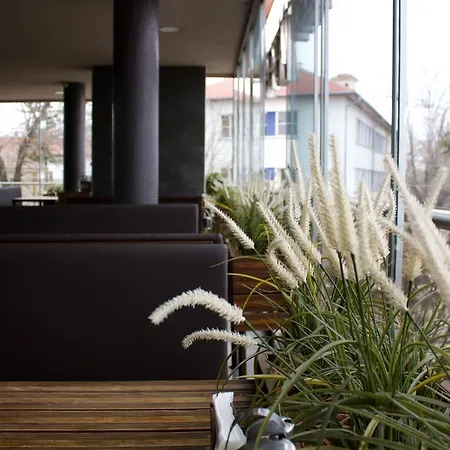Hotel Хотел Перфекто *
